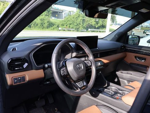 Used 2026 Honda Passport TrailSport Elite image 9