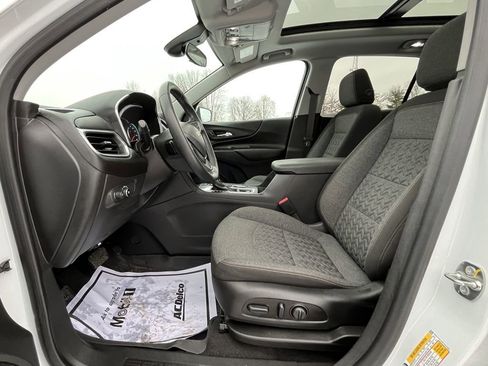 Used 2023 Chevrolet Equinox LT image 10