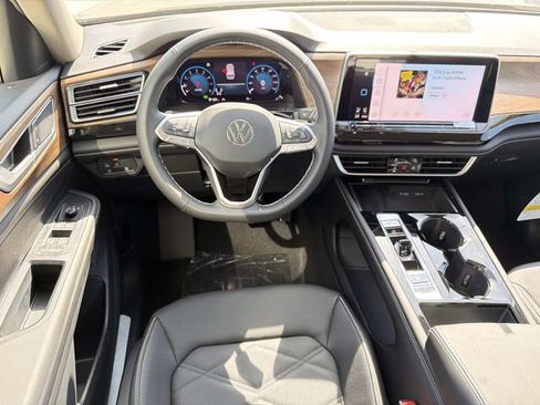 New 2026 Volkswagen Atlas SE AWD/4WD image 8