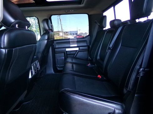 Used 2019 Ford F250 Lariat w/ Lariat Ultimate Package AWD/4WD image 9