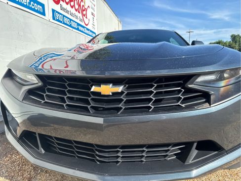 Used 2023 Chevrolet Camaro LT RWD image 8