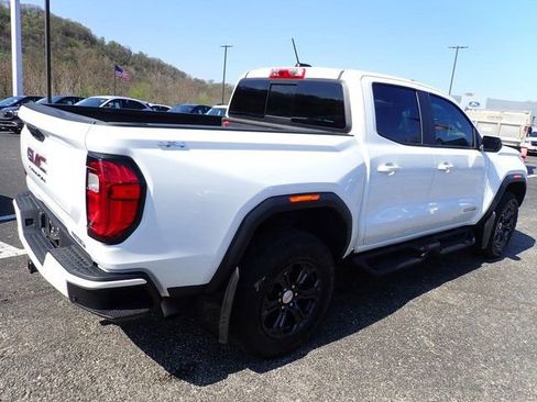 Used 2024 GMC Canyon Elevation w/ Convenience Package AWD/4WD image 8