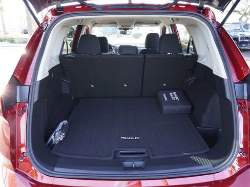 New 2026 Nissan Rogue S image 8