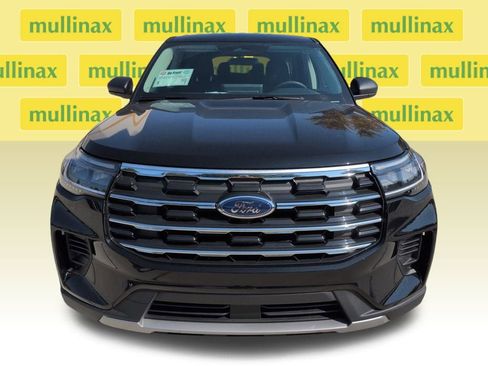 New 2026 Ford Explorer Active image 11
