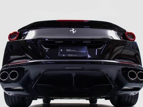 Certified 2019 Ferrari Portofino image 23