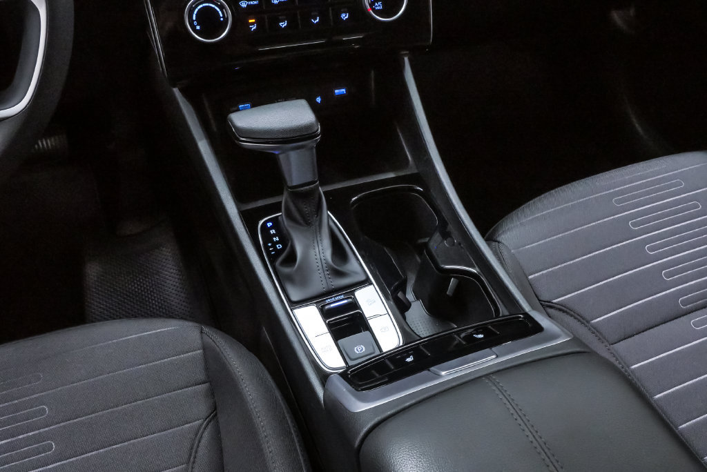 Certified 2022 Hyundai Santa Cruz SEL w/ Activity Package FWD image 18