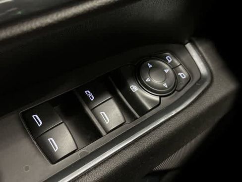 Used 2024 Chevrolet Silverado 1500 LT RWD image 20