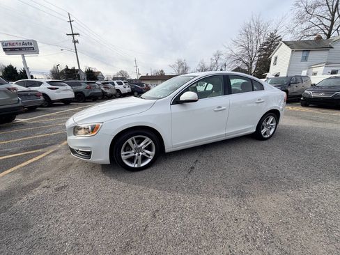 Used 2015 Volvo S60 T5 Premier image 19