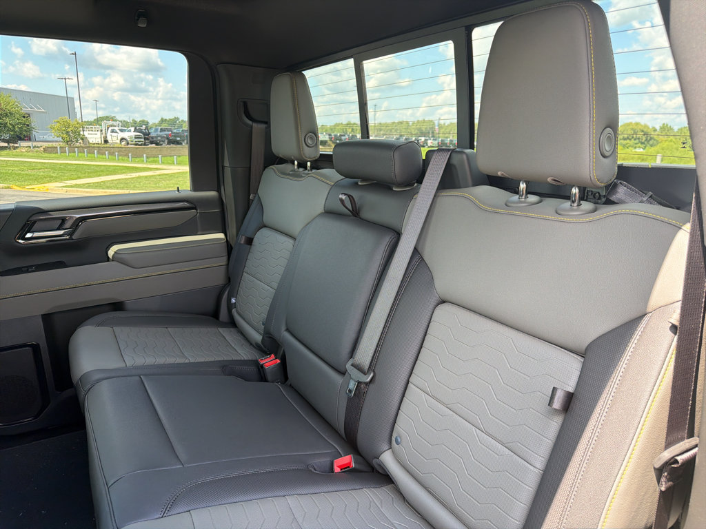 New 2026 Chevrolet Silverado 2500 ZR2 AWD/4WD image 37