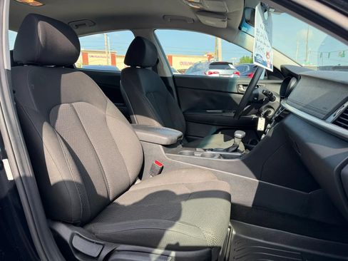 Used 2020 Kia Optima LX FWD image 10
