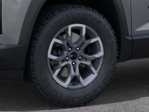 New 2026 Chevrolet Equinox ACTIV w/ Convenience Package III FWD image 9