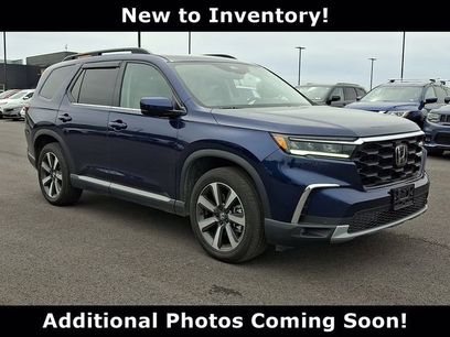 Used 2025 Honda Pilot Touring