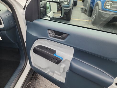 New 2025 Ford Maverick XLT w/ XLT Luxury Package image 27