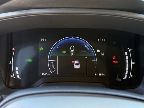 Used 2026 Toyota Corolla LE FWD image 19