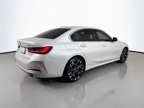 New 2026 BMW 330i xDrive Sedan w/ Premium Package AWD/4WD image 10