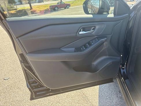 New 2026 Nissan Rogue Dark Armor image 21