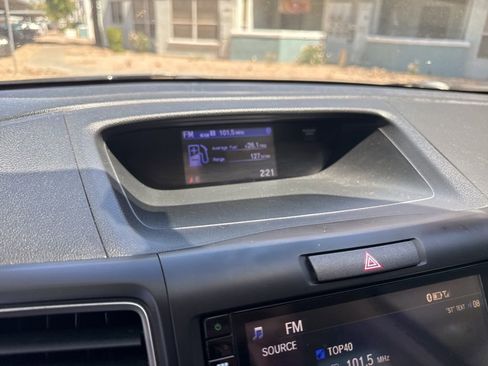 Used 2016 Honda CR-V EX image 10