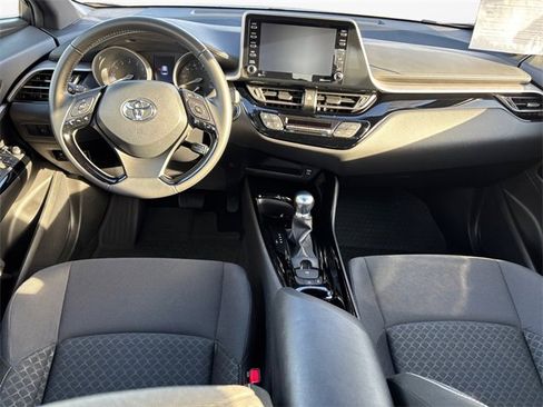Used 2021 Toyota C-HR Nightshade image 10