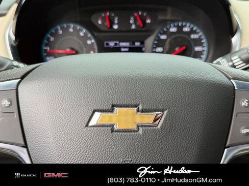 Certified 2023 Chevrolet Traverse LS FWD image 25