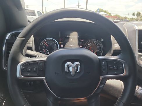 Used 2023 RAM 1500 Laramie AWD/4WD image 27
