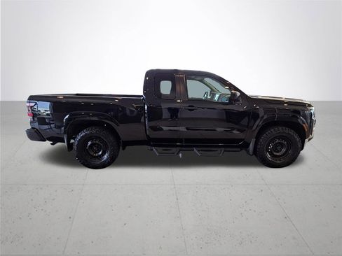 Certified 2022 Nissan Frontier S w/ Technology Package AWD/4WD image 7