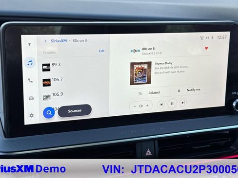 Used 2023 Toyota Prius Prime Premium image 27