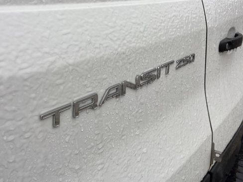 Used 2020 Ford Transit 250 Low Roof AWD image 8