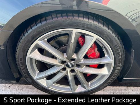 Used 2020 Audi S6 Premium Plus w/ S Sport Package AWD/4WD image 14