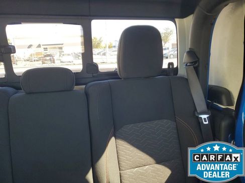 Used 2021 Jeep Gladiator Mojave image 17