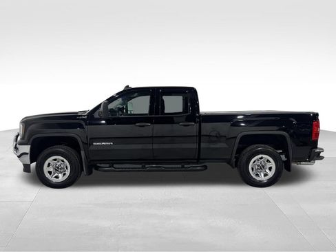 Used 2017 GMC Sierra 1500 4x4 Double Cab w/ Sierra Convenience Package image 12