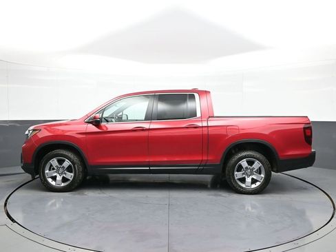 Certified 2025 Honda Ridgeline RTL image 9