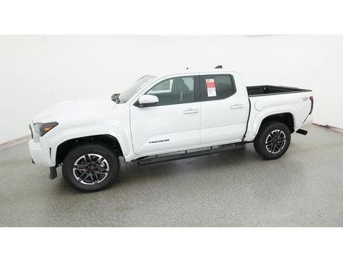 New 2025 Toyota Tacoma TRD Sport image 2