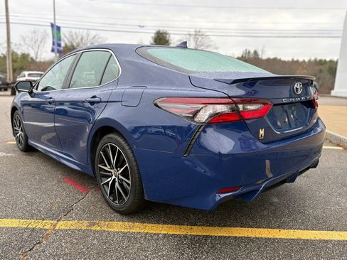 Used 2024 Toyota Camry SE image 5