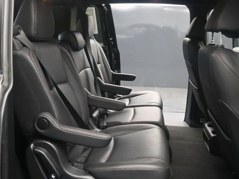 Used 2025 Honda Odyssey Sport-L image 24