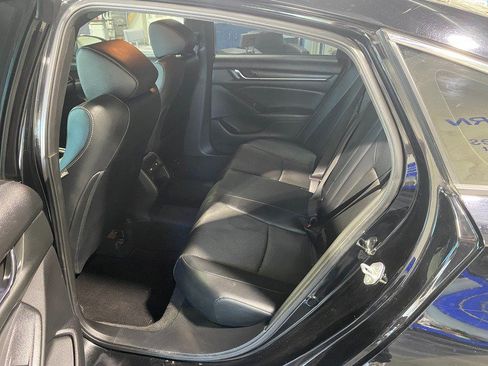 Used 2021 Honda Accord Sport image 14