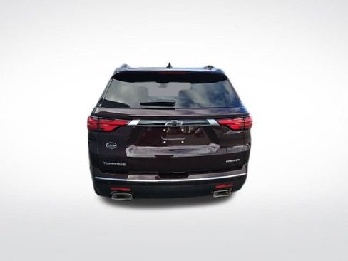 Certified 2023 Chevrolet Traverse Premier w/ LPO, Floor Liner Package image 6