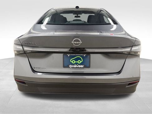 Used 2026 Nissan Sentra SV w/ Floor Mat Package FWD image 10