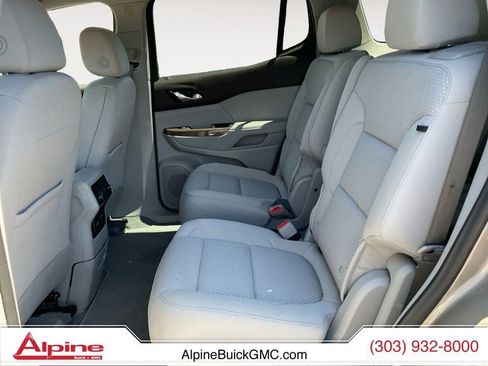 Certified 2022 GMC Acadia SLE w/ Driver Convenience Package AWD/4WD image 13
