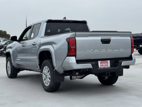 New 2026 Toyota Tacoma SR5 image 12