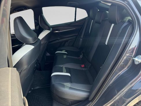 Used 2025 Toyota Camry SE FWD image 22
