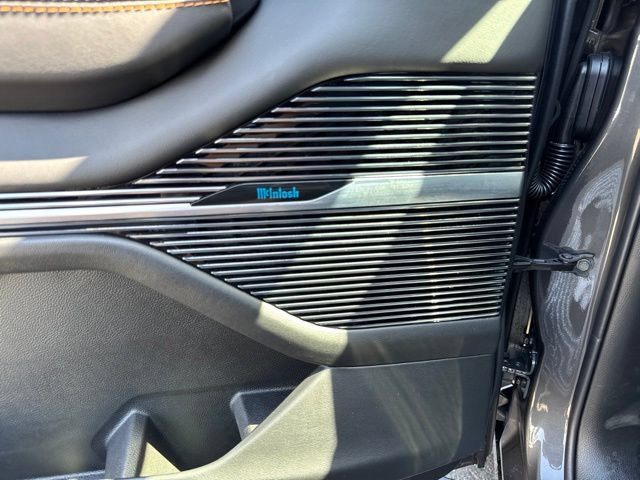 New 2026 Jeep Grand Wagoneer L Summit AWD/4WD image 10