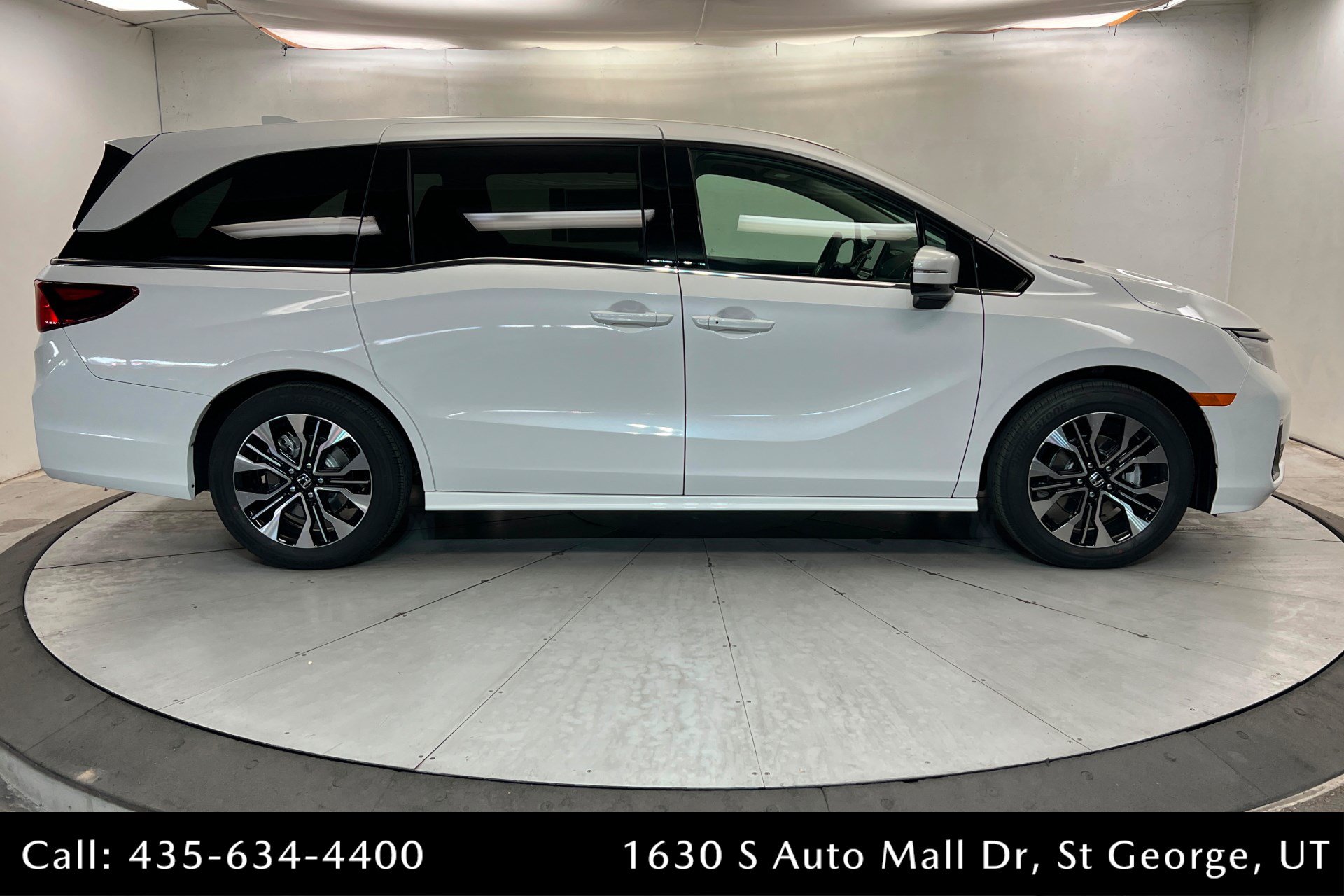 New 2026 Honda Odyssey Elite image 6