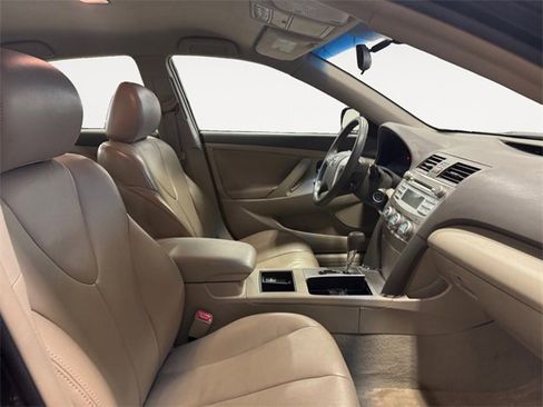 Used 2007 Toyota Camry LE image 15