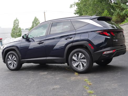 Used 2024 Hyundai Tucson Blue AWD/4WD image 4