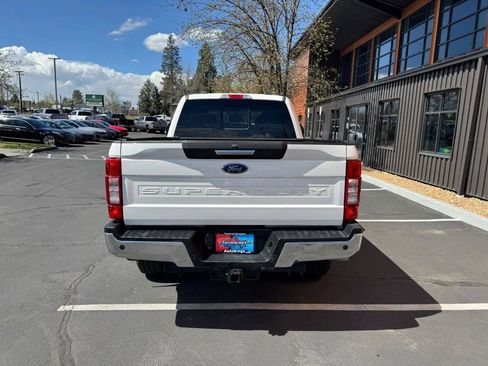 Used 2020 Ford F350 Lariat w/ Lariat Value Package AWD/4WD image 4