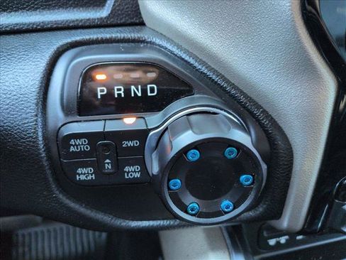 Used 2019 RAM 1500 Laramie w/ Sport Appearance Package AWD/4WD image 12