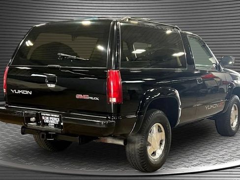 Used 1993 GMC Yukon 4WD 2-Door image 6