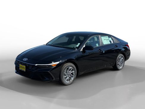 New 2026 Hyundai Elantra Blue image 1