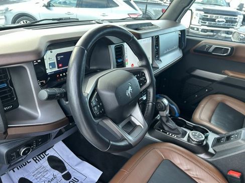 Used 2022 Ford Bronco Outer Banks image 20