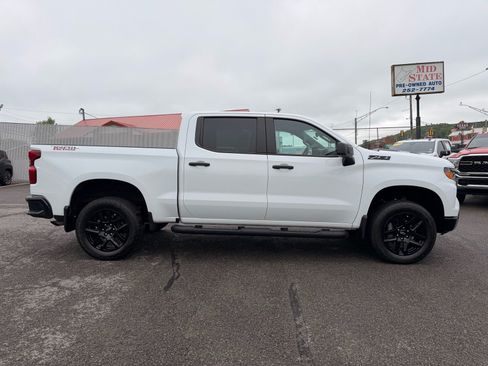 Used 2024 Chevrolet Silverado 1500 Custom Trail Boss w/ Turbomax Blackout Package AWD/4WD image 7